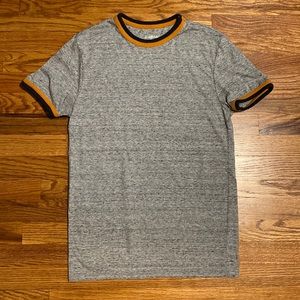 Short sleeve ringer tee in gray